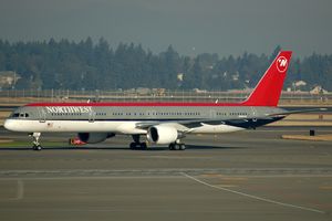 Northwest N589NW.jpg